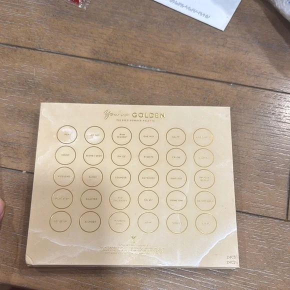 ColourPop You're Golden Palette - Picture 2 of 4